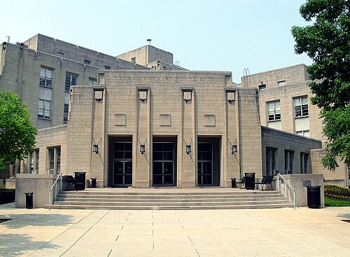 ピッツバーグ大学のクラップホール