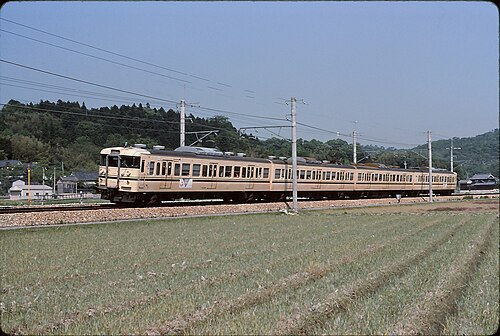 福知山線の新塗装（113系800番台）