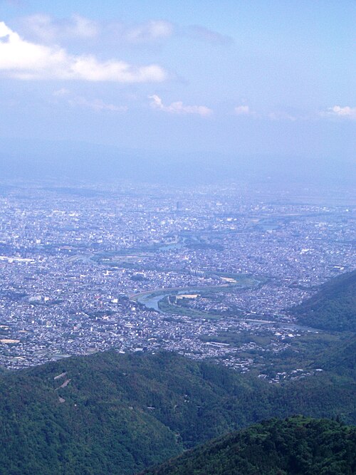 愛宕山から桂川を眺める