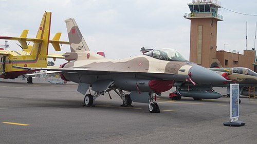 2012年マラケシュ航空ショーでのモロッコ空軍のF-16