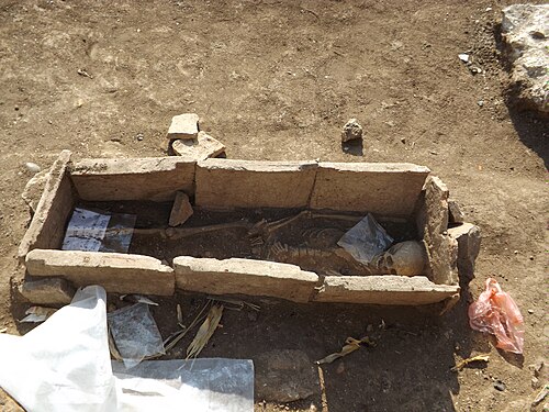 ウルピアナの北墓地で発掘された墓。