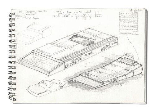 ZX81 の 2 つのコンセプト デザインのスケッチ。コンピューターの後ろに、同様の形状のボックスが一列に積み重ねられている様子を示しています。