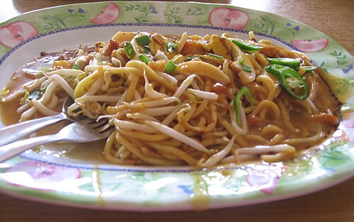 マレーシアのコーヒーショップで提供されるミーレブス