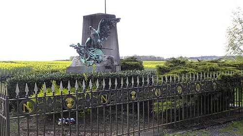 グランドアーミー最後の戦士の記念碑（傷ついた鷲）