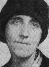 ベレー帽をかぶった白人女性。1932 年の新聞より。