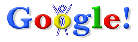 Googleのロゴに、2つ目のOの後ろにバーニングマンのシンボルがあしらわれている。