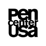 PEN CENTER USAの文字が縦に並んでいる