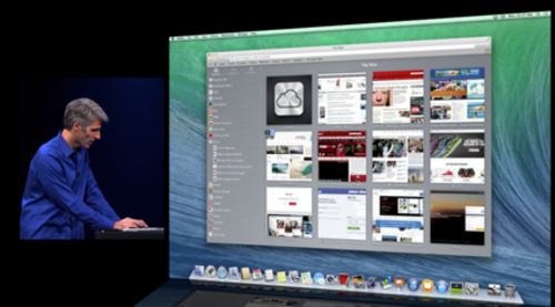 クレイグ・フェデリギ氏がWWDC 2013でSafari 7のインターフェースをデモンストレーションしている様子