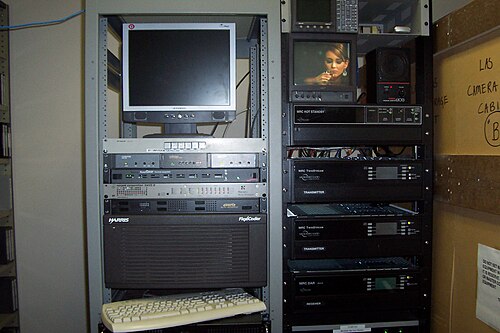 KINC-DTおよびKELV-LPデジタルテレビ機器。