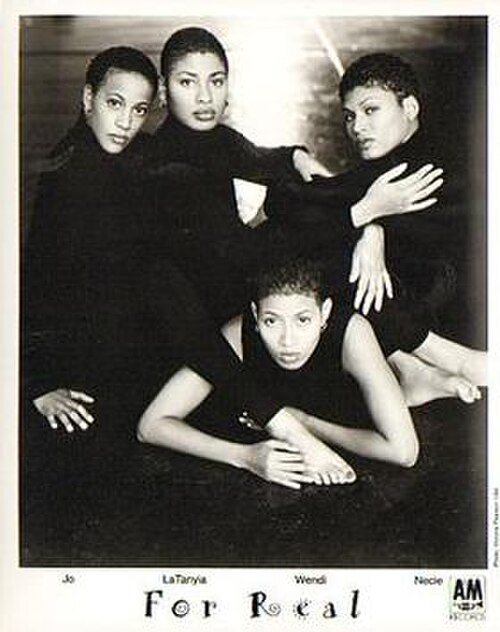 『For Real』、1994年。左から：ジョシナ・エルダー・エップス、ラタニア・ボールドウィン、ウェンディ・ウィリアムズ、ネシア・ブレイ・ゲイツ。