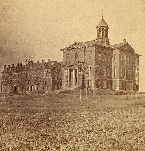 1860年代のハソーン・ホールとパーカー・ホール
